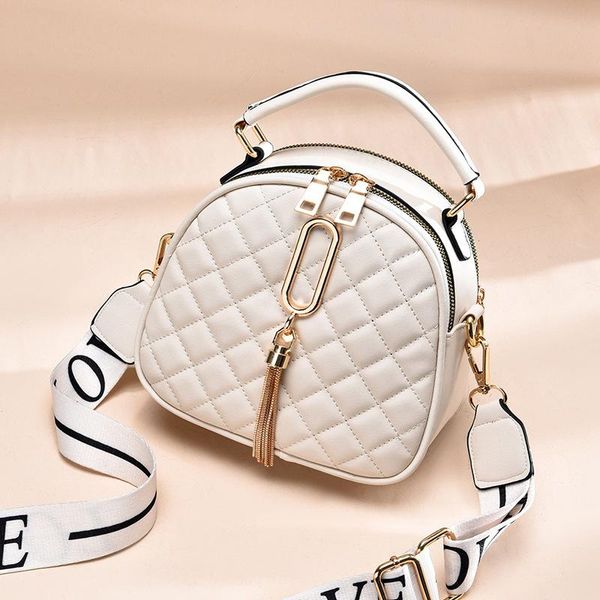 evening bags women's bag 2021 trend korean version of tassel pu shoulder fashion portable simple and versatile messenger lady
evening bags women's bag 2021 trend korean version of tassel pu shoulder fashion portable simple and versatile messenger lady