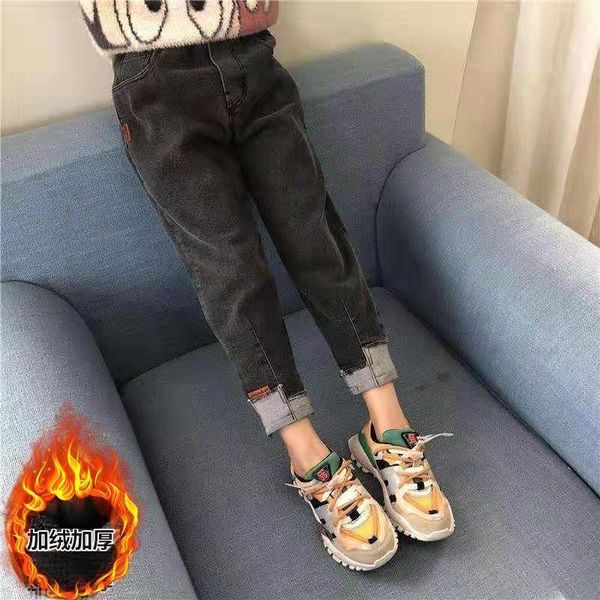 girl's autumn/winter irregular hem jeans children's stylish velvet thickened loose warm denim pants comfortable trousers, Blue
girl's autumn/winter irregular hem jeans children's stylish velvet thickened loose warm denim pants comfortable trousers, Blue