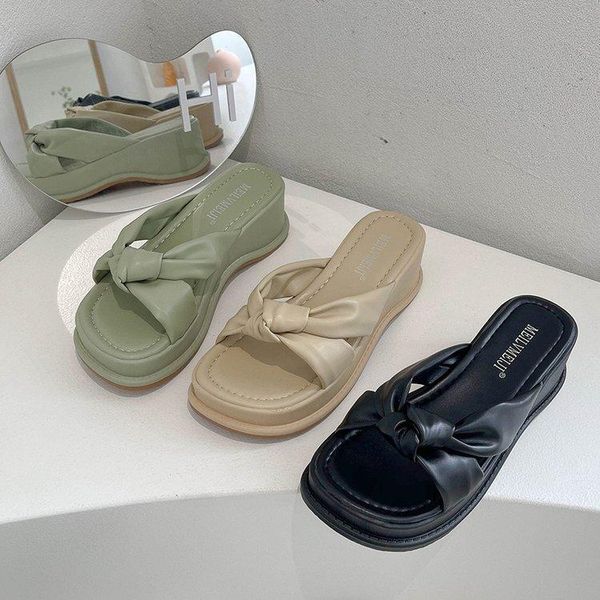 slippers low on a wedge butterfly-knot female shoes ladies' luxury slides platform square toe 2021 designer summer basic rome bu, Black
slippers low on a wedge butterfly-knot female shoes ladies' luxury slides platform square toe 2021 designer summer basic rome bu, Black