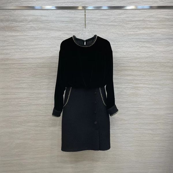 milan runway dresses 2021 autumn winter panelled women's designer dress brand same style skirts 1022-6, Black
milan runway dresses 2021 autumn winter panelled women's designer dress brand same style skirts 1022-6, Black