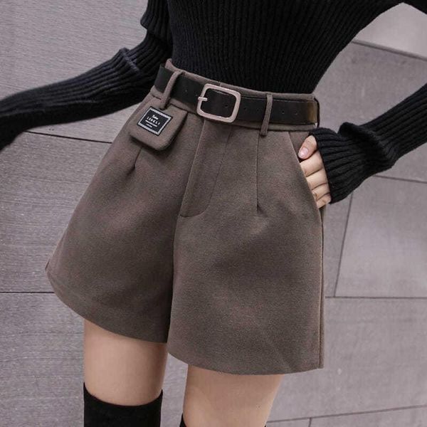 women's shorts woman solid color casual streetwear female autumn winter high waist ladies loose elegant basic wide leg short a69, White;black
women's shorts woman solid color casual streetwear female autumn winter high waist ladies loose elegant basic wide leg short a69, White;black