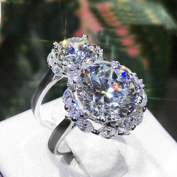 wedding rings luxury round ring inlay crystal zircon exaggeration fine jewelry for women engagement high grade statement gift, Slivery;golden
wedding rings luxury round ring inlay crystal zircon exaggeration fine jewelry for women engagement high grade statement gift, Slivery;golden