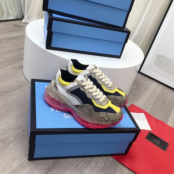 men casual shoes outdoor sports loafers classic tassel wedding party leather shoes plus size 38-45 men flats designer with box, Black
men casual shoes outdoor sports loafers classic tassel wedding party leather shoes plus size 38-45 men flats designer with box, Black