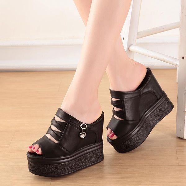 slippers sloping heel thick bottom fish mouth women increase inside and wear flip flops 14cm high rhinestone female sandals, Black
slippers sloping heel thick bottom fish mouth women increase inside and wear flip flops 14cm high rhinestone female sandals, Black