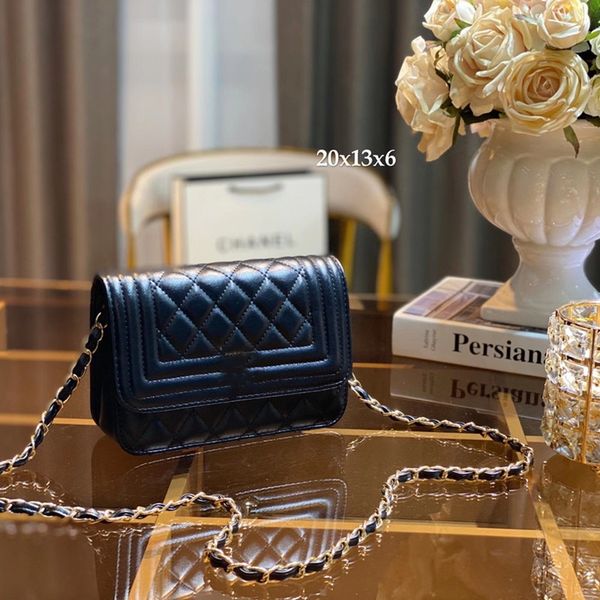 2021 fashion bags lou vdeng women's bag retro luxury designer original leather messenger double shoulder zipper portable and small sss
2021 fashion bags lou vdeng women's bag retro luxury designer original leather messenger double shoulder zipper portable and small sss