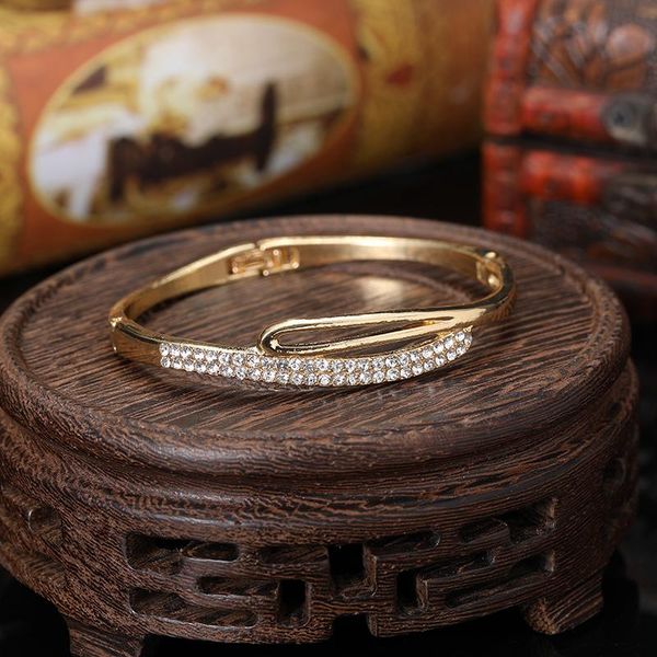 bangle 2pcs model morocco algeria zinc alloy crystal bracelet african wedding jewelry french bride, Black 
bangle 2pcs model morocco algeria zinc alloy crystal bracelet african wedding jewelry french bride, Black