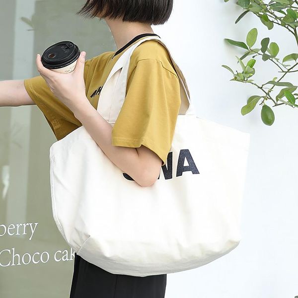 evening bags shoulder bag casual large-capacity handbag simple wash water short strap canvas letter printing
evening bags shoulder bag casual large-capacity handbag simple wash water short strap canvas letter printing