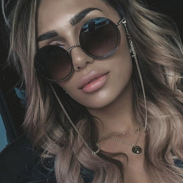 2021 summer big round sunglasses women's metal frame vintage ladies luxury clear sun glasses men female shades lunettes uv400, White;black
2021 summer big round sunglasses women's metal frame vintage ladies luxury clear sun glasses men female shades lunettes uv400, White;black