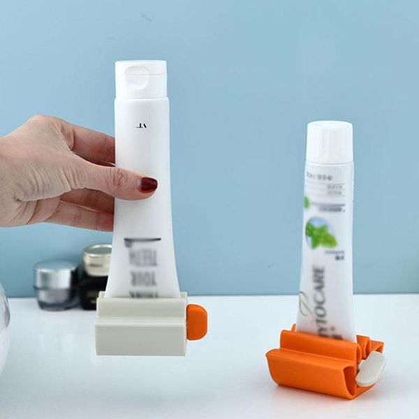 1pc multi-function toothpaste squeeze facial cleanser clip clean supplies companion squeezer toothbrush holders
1pc multi-function toothpaste squeeze facial cleanser clip clean supplies companion squeezer toothbrush holders