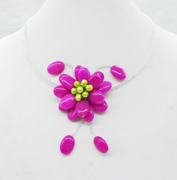 chokers 2021 - the most classic brazilian semi-precious stones flower necklace 18", Golden;silver
chokers 2021 - the most classic brazilian semi-precious stones flower necklace 18", Golden;silver