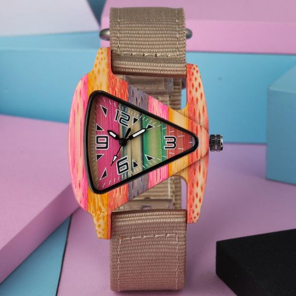 wristwatches bamboo wooden watch for female triangular dial durable nylon strap quartz watches male women bracelet erkek kol saati, Slivery;brown
wristwatches bamboo wooden watch for female triangular dial durable nylon strap quartz watches male women bracelet erkek kol saati, Slivery;brown