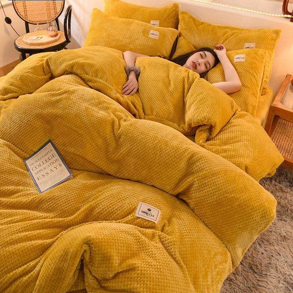 bedding sets 4 piece/set velvet extra thick comforter set quilt cover sheet pillowcase healthy fabric ab side duvet
bedding sets 4 piece/set velvet extra thick comforter set quilt cover sheet pillowcase healthy fabric ab side duvet