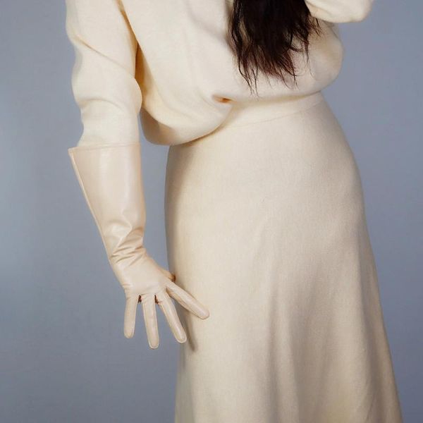 five fingers gloves real leather female 38cm wide sleeve puff sleeves beige imported versatile sheepskin the style is novel, Blue;gray
five fingers gloves real leather female 38cm wide sleeve puff sleeves beige imported versatile sheepskin the style is novel, Blue;gray