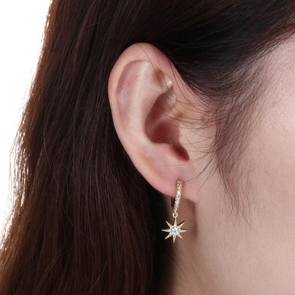 hoop & huggie 2021 fashion inlaid zircon star moon small earrings sets trend hoops jewelry long chain for women, Golden;silver
hoop & huggie 2021 fashion inlaid zircon star moon small earrings sets trend hoops jewelry long chain for women, Golden;silver