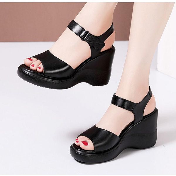dress shoes women's wedges sandals 2021,summer high heels,thick bottom platform shoes,peep toe,ankle buckle strap,black,white,drop
dress shoes women's wedges sandals 2021,summer high heels,thick bottom platform shoes,peep toe,ankle buckle strap,black,white,drop
