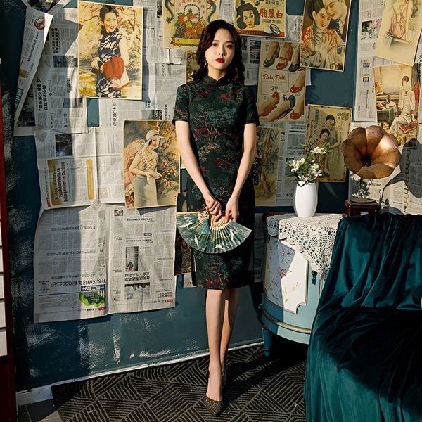 chinese silk linen satin printed traditional wedding qipao woman elegant split dress female floral bodycon cheongsam, Red
chinese silk linen satin printed traditional wedding qipao woman elegant split dress female floral bodycon cheongsam, Red