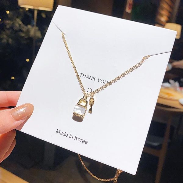 pendant necklaces 2021 shell gold lock key short choker necklace for woman korean fashion jewelry gothic girls clavicle chain, Silver
pendant necklaces 2021 shell gold lock key short choker necklace for woman korean fashion jewelry gothic girls clavicle chain, Silver