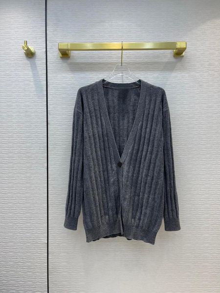 women's knits & tees 2021 autumn cashmere cardigan sweaters women high-end brand v-neck long sleeve jacquard solid cardigans loose, White
women's knits & tees 2021 autumn cashmere cardigan sweaters women high-end brand v-neck long sleeve jacquard solid cardigans loose, White