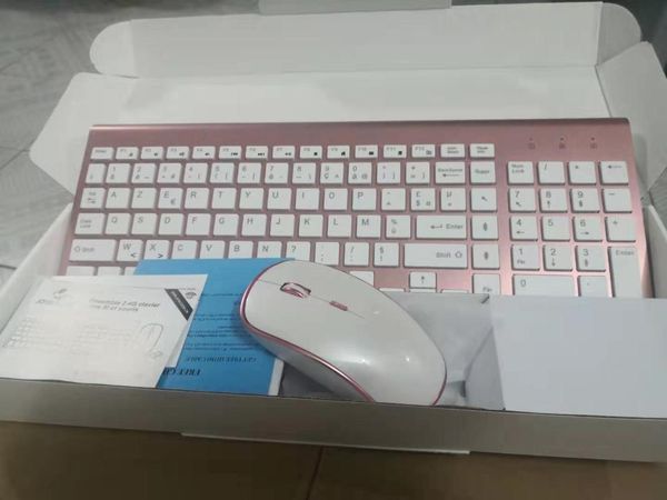 wireless keyboard and mouse suite usa / fr (azerty) pink is suitable for mac windows unix system usb plug play combos
wireless keyboard and mouse suite usa / fr (azerty) pink is suitable for mac windows unix system usb plug play combos