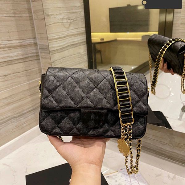 2021fashion mini female designer handbag diamond chain bag leather quilted sacoche outdoor one shoulder clutch luxury party messenger wallet
2021fashion mini female designer handbag diamond chain bag leather quilted sacoche outdoor one shoulder clutch luxury party messenger wallet