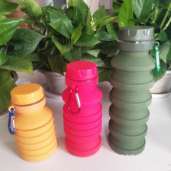 water bottles folding silicone sport bottle creative outdoor flexible drink cups cycling with mountaineering buckle w8045
water bottles folding silicone sport bottle creative outdoor flexible drink cups cycling with mountaineering buckle w8045