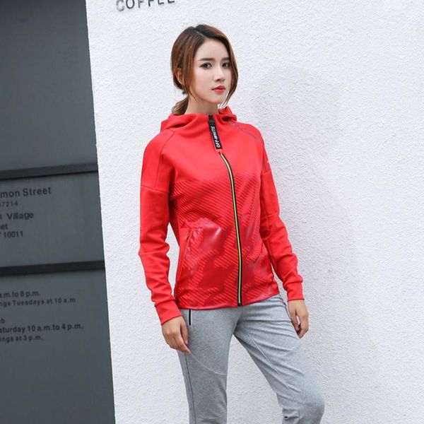 running jackets hooded jacket 2021 outdoor windproof lounge printed zipper all-match gym fitness breathable quick dry weight loss, Black;red
running jackets hooded jacket 2021 outdoor windproof lounge printed zipper all-match gym fitness breathable quick dry weight loss, Black;red
