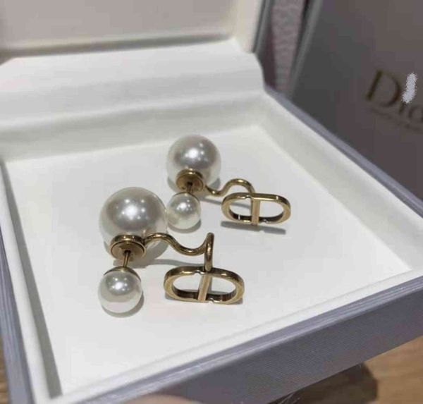 factory specials aa fashion new pearl letter female fashion temperament versatile earrings ear clip earrings, Golden
factory specials aa fashion new pearl letter female fashion temperament versatile earrings ear clip earrings, Golden
