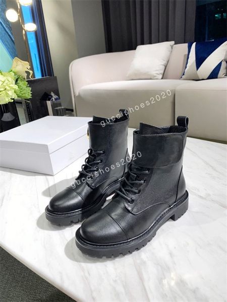 2022 casual shoes man woman sneaker lace-up mixed colors fashion lace up grandpa trainer designer shoes, Black;red
2022 casual shoes man woman sneaker lace-up mixed colors fashion lace up grandpa trainer designer shoes, Black;red