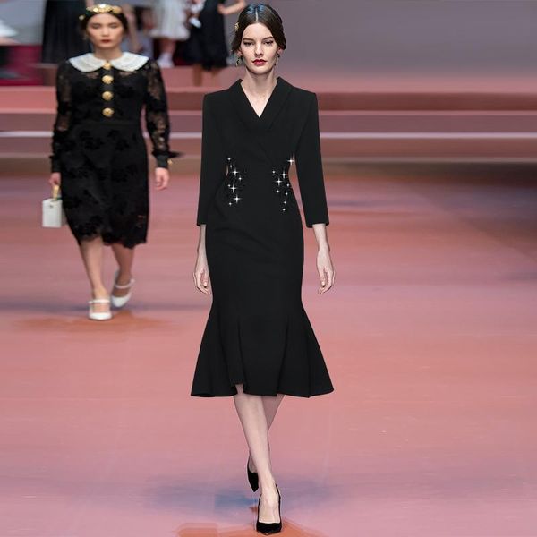 casual dresses lapel three-dimensional flower heavy industry beaded diamond slim fishtail dress 2021 women's autumn plus size women, Black;gray
casual dresses lapel three-dimensional flower heavy industry beaded diamond slim fishtail dress 2021 women's autumn plus size women, Black;gray