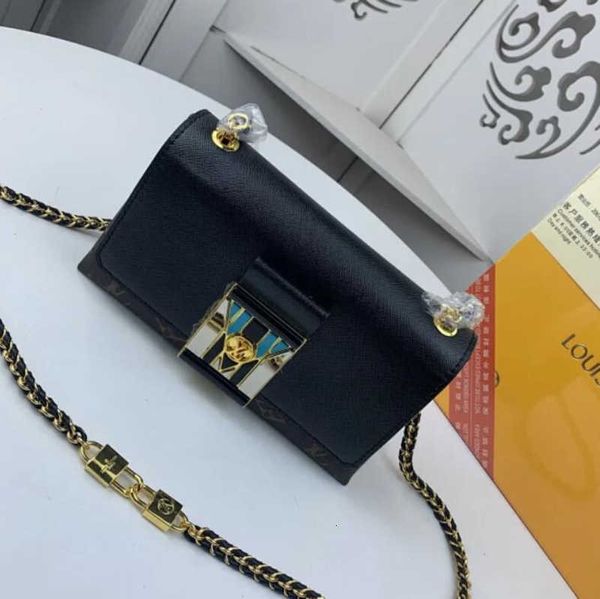 cross brand designer luxury m44916 pochette totes thelma handbag female bag sweet bags and handbags iconic handles body shoulder bag clu
cross brand designer luxury m44916 pochette totes thelma handbag female bag sweet bags and handbags iconic handles body shoulder bag clu