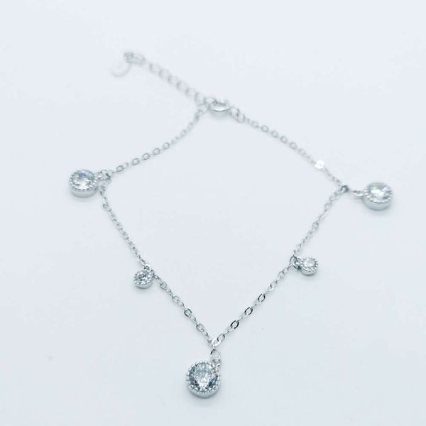 s925 silver bracelet zircon popular lovely and sweet lady's versatile gift, Golden;silver
s925 silver bracelet zircon popular lovely and sweet lady's versatile gift, Golden;silver