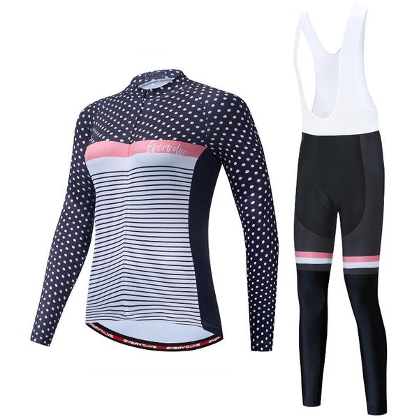 spring women's outdoor city mountain bike sport shirt soft and comfortable long sleeve backstrap cycling wear two piece pants, White
spring women's outdoor city mountain bike sport shirt soft and comfortable long sleeve backstrap cycling wear two piece pants, White