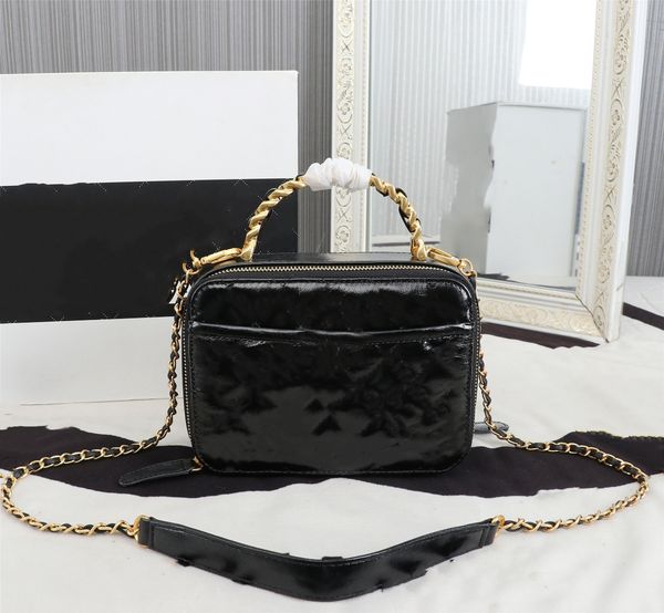 tiger camera women blue black reds fashion shoulder bag luxury designers bow thread classic elements single small wholesale handbags
tiger camera women blue black reds fashion shoulder bag luxury designers bow thread classic elements single small wholesale handbags