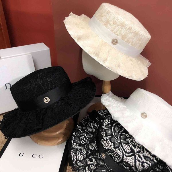 new hepburn temperament celebrity wind lace hat designer summer seaside holiday elegant beach hat girl, Black;white
new hepburn temperament celebrity wind lace hat designer summer seaside holiday elegant beach hat girl, Black;white