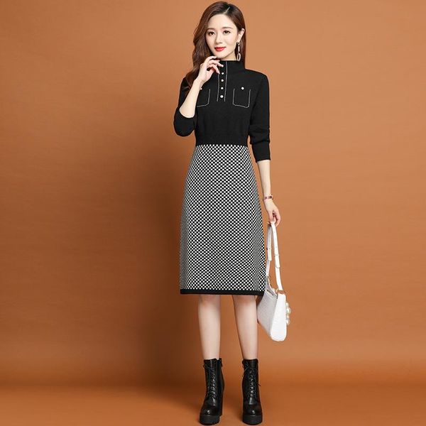 false two knitting dress female autumn and winter days cultivate one's morality to thicken the stitching inside take half a casual dres, Black;gray
false two knitting dress female autumn and winter days cultivate one's morality to thicken the stitching inside take half a casual dres, Black;gray