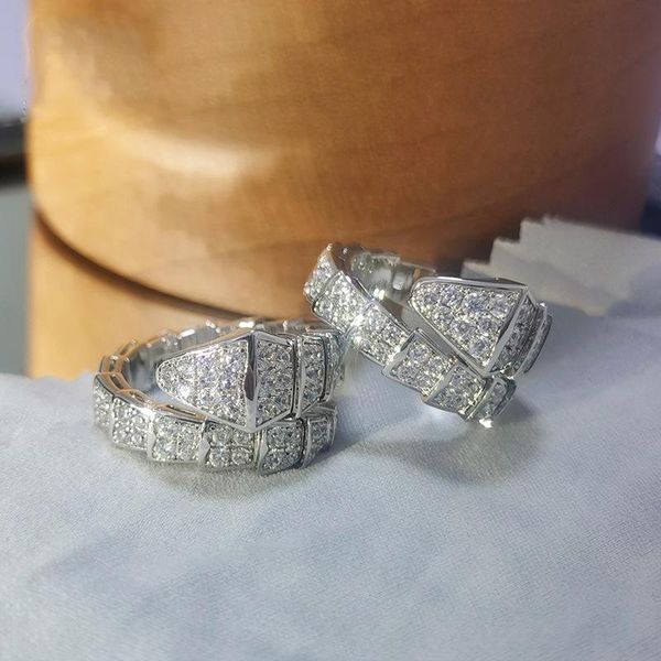 cute snake silver color ring with bling zircon stone for women fashion jewelry wedding engagement 2021 cluster rings, Golden;silver
cute snake silver color ring with bling zircon stone for women fashion jewelry wedding engagement 2021 cluster rings, Golden;silver