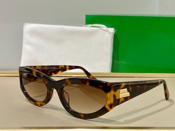 summer sunglasses for men women style 1089 anti-ultraviolet retro plate plank frame fashion eyeglasses random box, White;black
summer sunglasses for men women style 1089 anti-ultraviolet retro plate plank frame fashion eyeglasses random box, White;black
