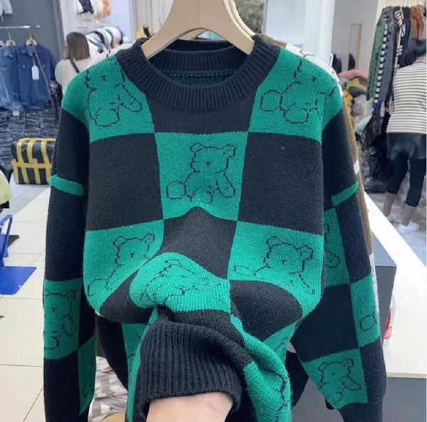 fashion v-neck long-sleeved knit womens sweaters cardigan loose casual jacket korean brand designer letters embroidery print sweater sweet w, White;black
fashion v-neck long-sleeved knit womens sweaters cardigan loose casual jacket korean brand designer letters embroidery print sweater sweet w, White;black