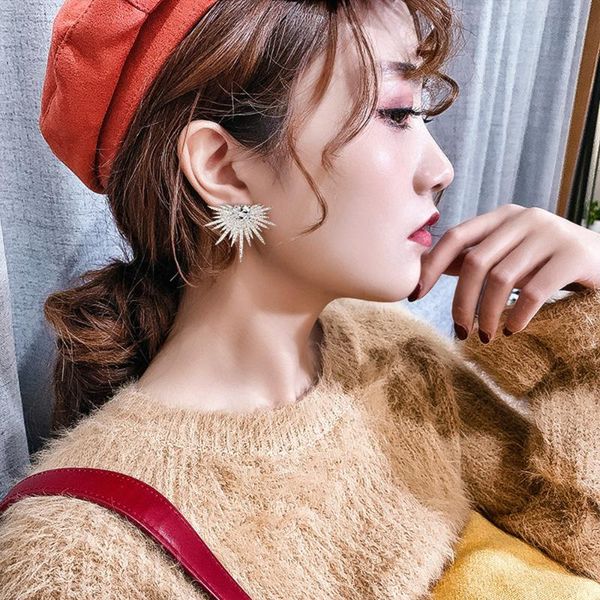 hoop & huggie fashion zircon shiny rhinestone stud earrings for women girls ear cuff personality jewelry dangle earring, Golden;silver 
hoop & huggie fashion zircon shiny rhinestone stud earrings for women girls ear cuff personality jewelry dangle earring, Golden;silver