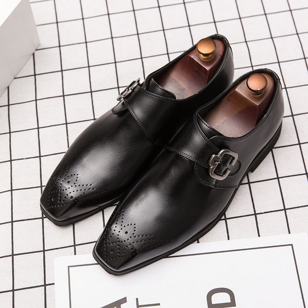 2021 new business pointed flat shoes men designer formal dress carved leather shoes mens loafers festival party wedding shoes, Black
2021 new business pointed flat shoes men designer formal dress carved leather shoes mens loafers festival party wedding shoes, Black