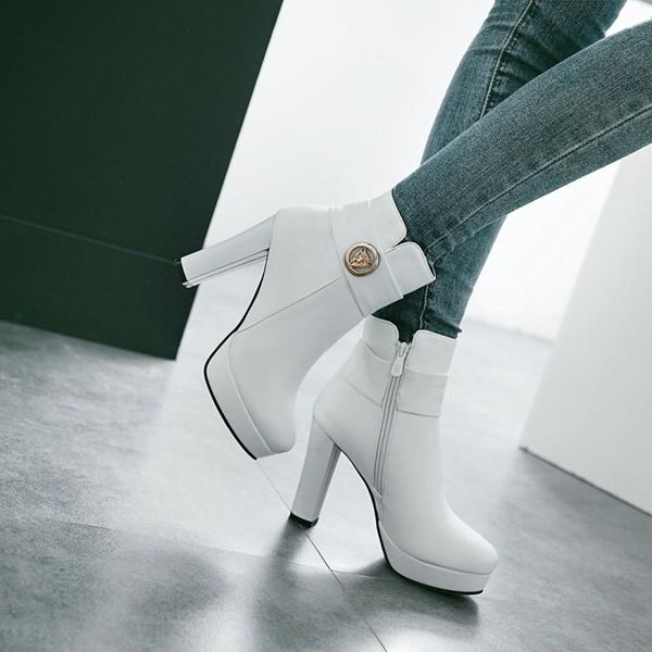 boots oversized women shoes ankle for ladies metal trim side zipper, Black 
boots oversized women shoes ankle for ladies metal trim side zipper, Black