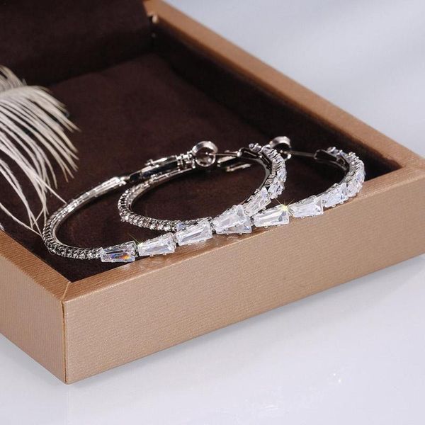 hoop & huggie 2021 big crystal hook earrings metal circle dazzling bar wedding party jewelry setting pave zircon for women d2c7, Golden;silver
hoop & huggie 2021 big crystal hook earrings metal circle dazzling bar wedding party jewelry setting pave zircon for women d2c7, Golden;silver