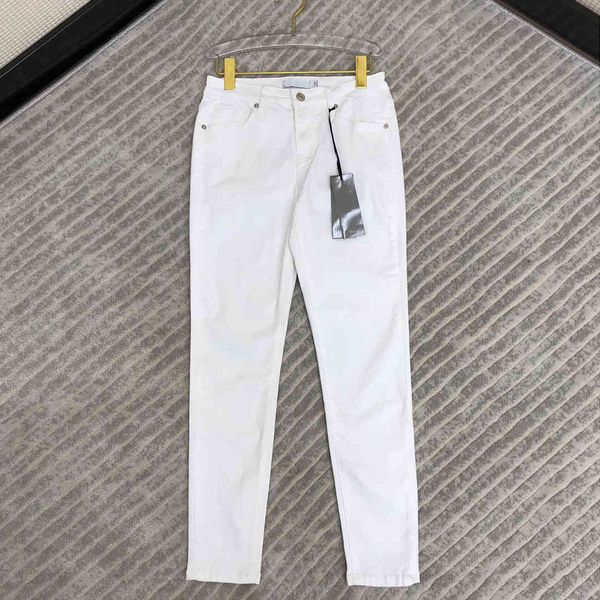 women's jeans jeans streetwear slim pencil white cotton for women high-end fashion long trousers all-matched t37s, Blue
women's jeans jeans streetwear slim pencil white cotton for women high-end fashion long trousers all-matched t37s, Blue