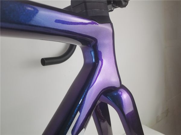 2021 road bicyle carbon frame suitable for di2 group 12x142mm thru-axle flat-mount disc 700c bicycle frameset can dpd xdb ship
2021 road bicyle carbon frame suitable for di2 group 12x142mm thru-axle flat-mount disc 700c bicycle frameset can dpd xdb ship