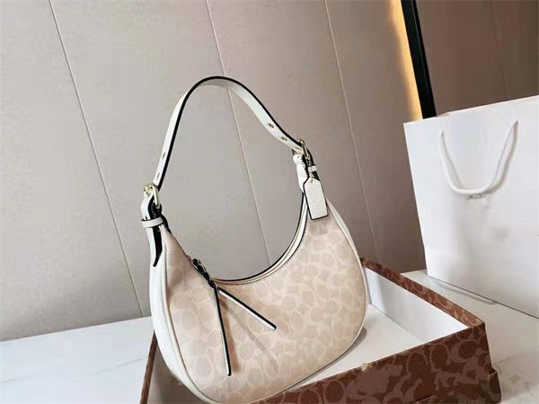 retro trendy crescent bags fashion ladies' luxury designer quality underarm bag shoulder handbag all-match messenger handbags classic
retro trendy crescent bags fashion ladies' luxury designer quality underarm bag shoulder handbag all-match messenger handbags classic