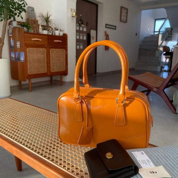 evening bags retro orange women's tote shoulder bag soft pu leather female clutch purse handbags vintage design ladies large messenger
evening bags retro orange women's tote shoulder bag soft pu leather female clutch purse handbags vintage design ladies large messenger