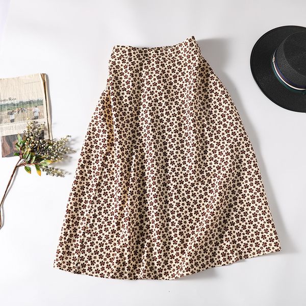 skirts qi engraved drawing female literature and art ~ broken flower french elegant a-line high waist printed umbrella skirt, Black
skirts qi engraved drawing female literature and art ~ broken flower french elegant a-line high waist printed umbrella skirt, Black