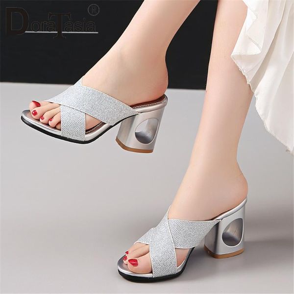dress shoes doratasia 2021 fashion summer mules women fretwork high heels slippers woman plus size 32-48, Black
dress shoes doratasia 2021 fashion summer mules women fretwork high heels slippers woman plus size 32-48, Black