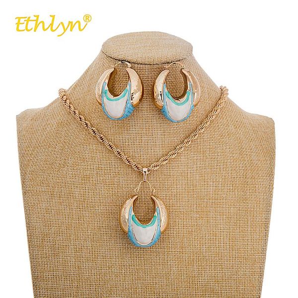 earrings & necklace ethlyn nigerian/african jewelry set for women colorful drip oil spiral pendant adornment woman party, Silver
earrings & necklace ethlyn nigerian/african jewelry set for women colorful drip oil spiral pendant adornment woman party, Silver