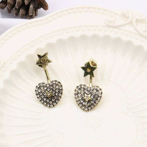 new s925 silver bronze series love five pointed star earrings for female d family4
new s925 silver bronze series love five pointed star earrings for female d family4